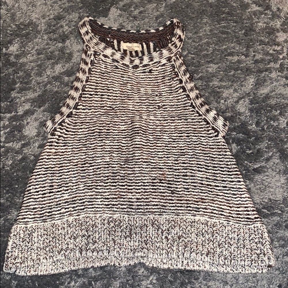 Summery Knit Top